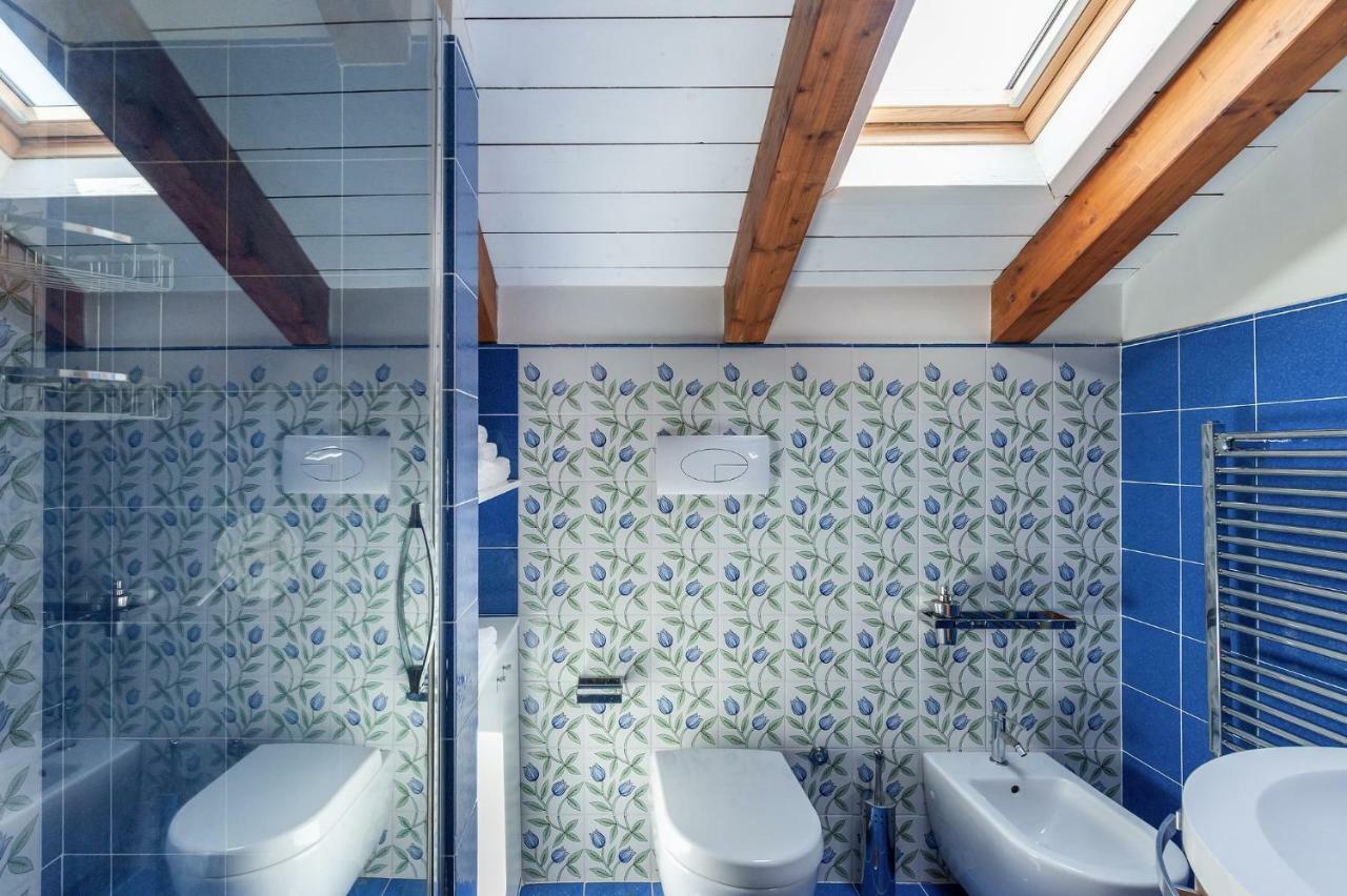 Appartamento Starhost - Casa Masu' Salerno Esterno foto