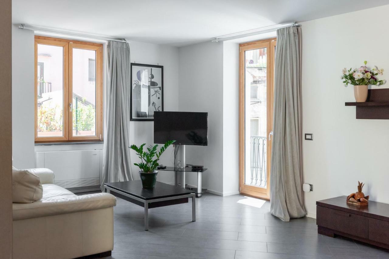 Appartamento Starhost - Casa Masu' Salerno Esterno foto